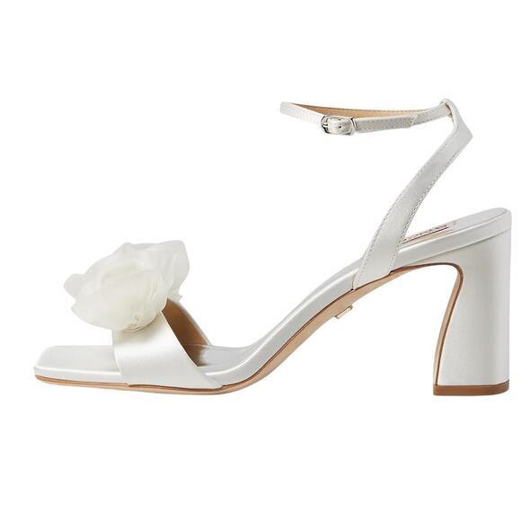 Badgley Mischka Womens Carli Heeled Sandals US 8 White Tulle Bow EUC - Picture 3 of 14